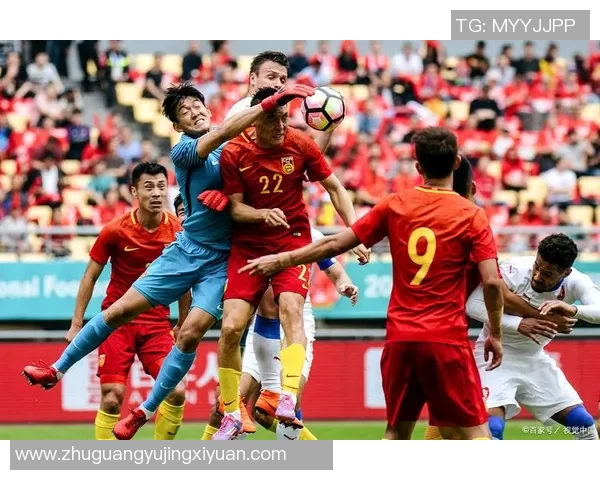 97国足对伊朗的激烈较量回顾与分析展现中国足球的希望与挑战